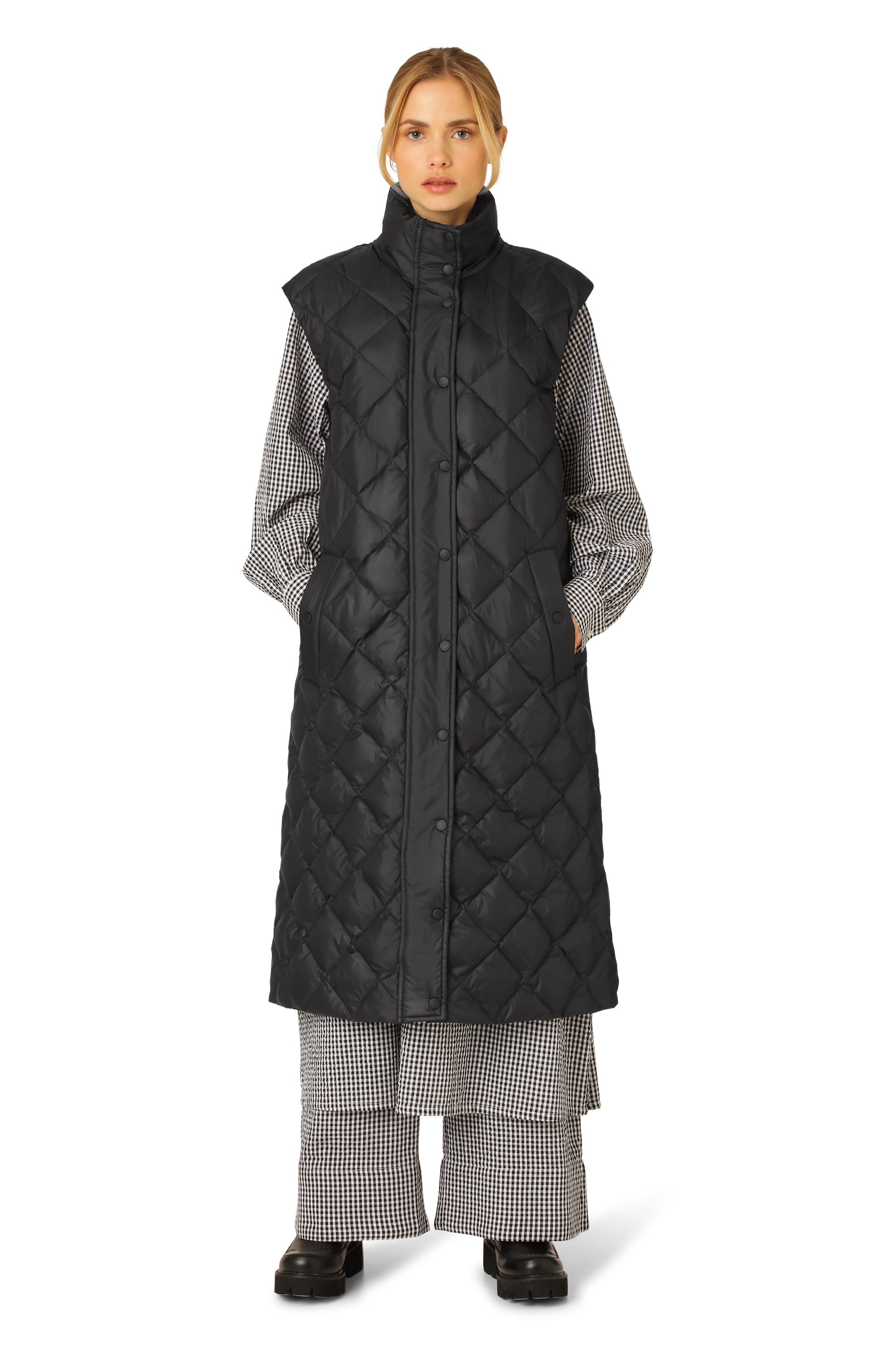 Ilse Jacobsen Hornbæk Outerwear Long Down Vest Vest 001 Black